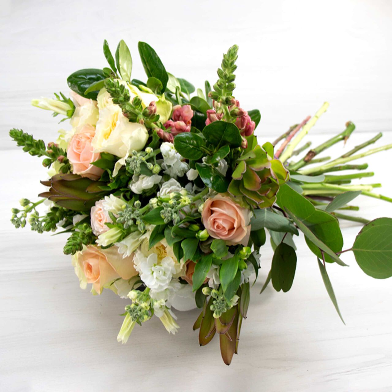 Caring Premium Bouquet image number 2
