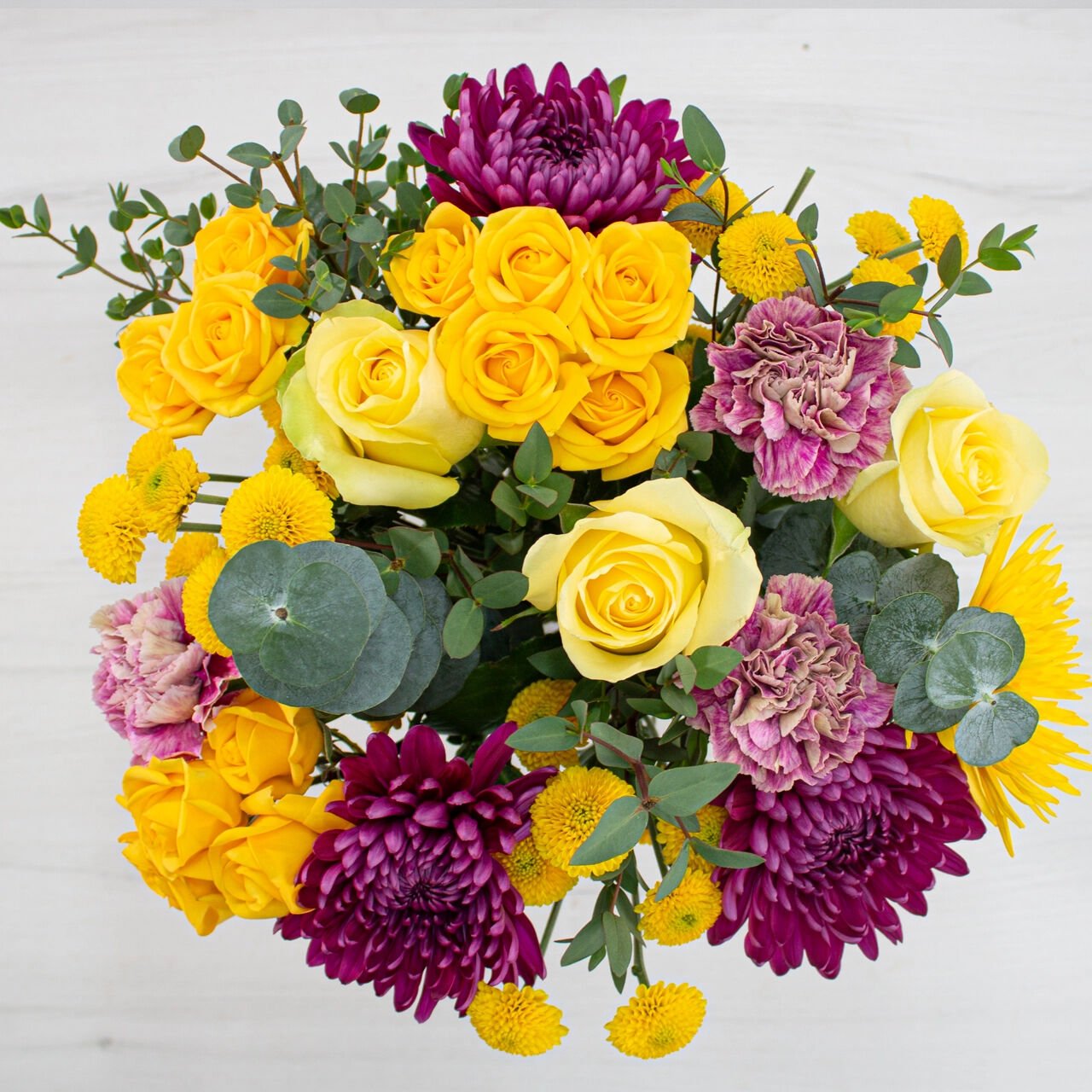 Sunny Classic Bouquet image number 0