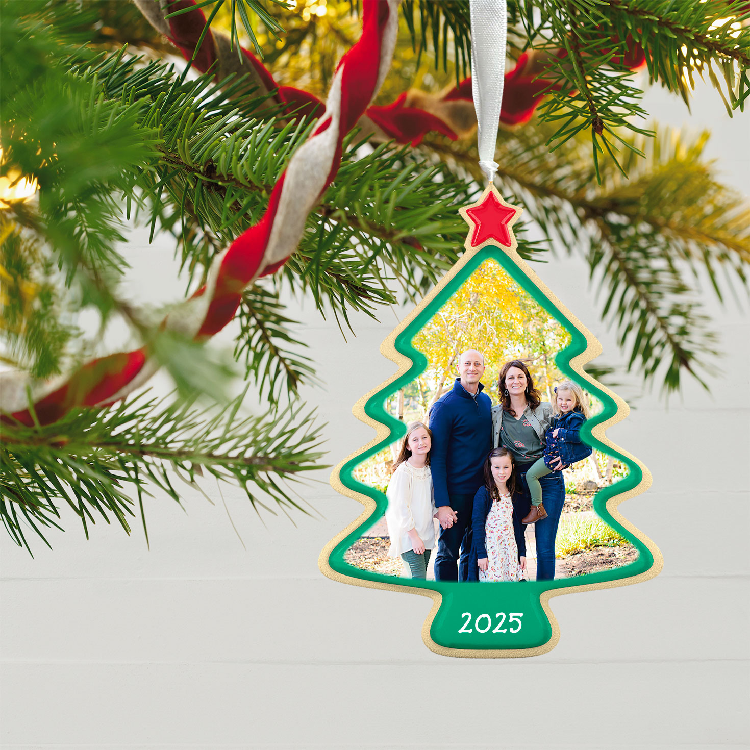 Sugar Cookie Tree Personalized Keepsake Ornament  image number 1